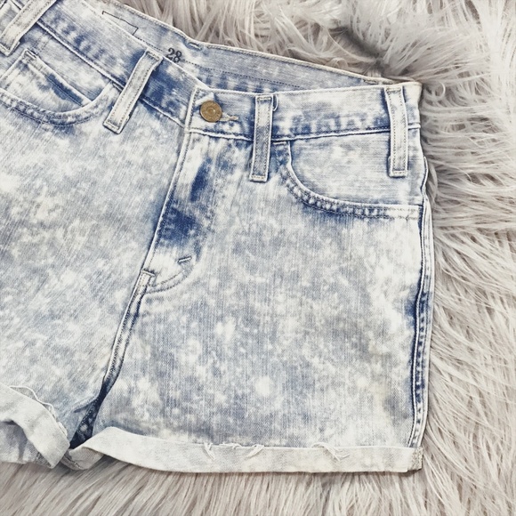 LEVI Strauss Denim High Rise Shorts - Picture 3 of 6